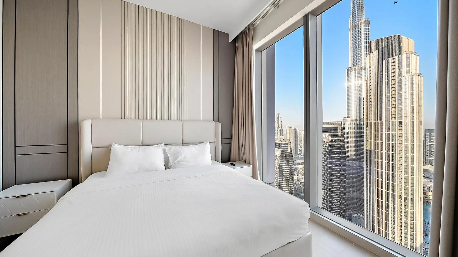 3Br Fort T1, Burj Khalifa View Dubai